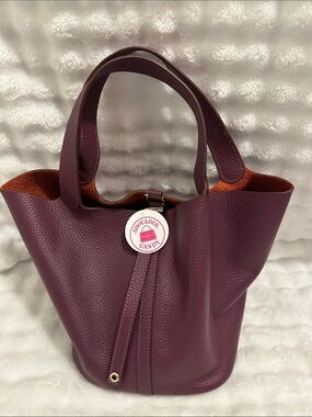 Women’s Plum Leather Tote Bag